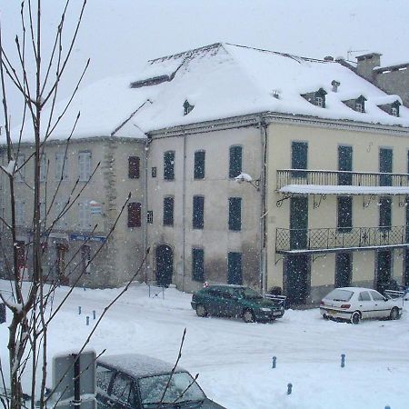 Ferienwohnung Marie Maxi 2 Adultes Et 2 Enfants - Linge Toilette Et Literie Et Menage Inclus Dans Le Tarif Laruns Exterior foto