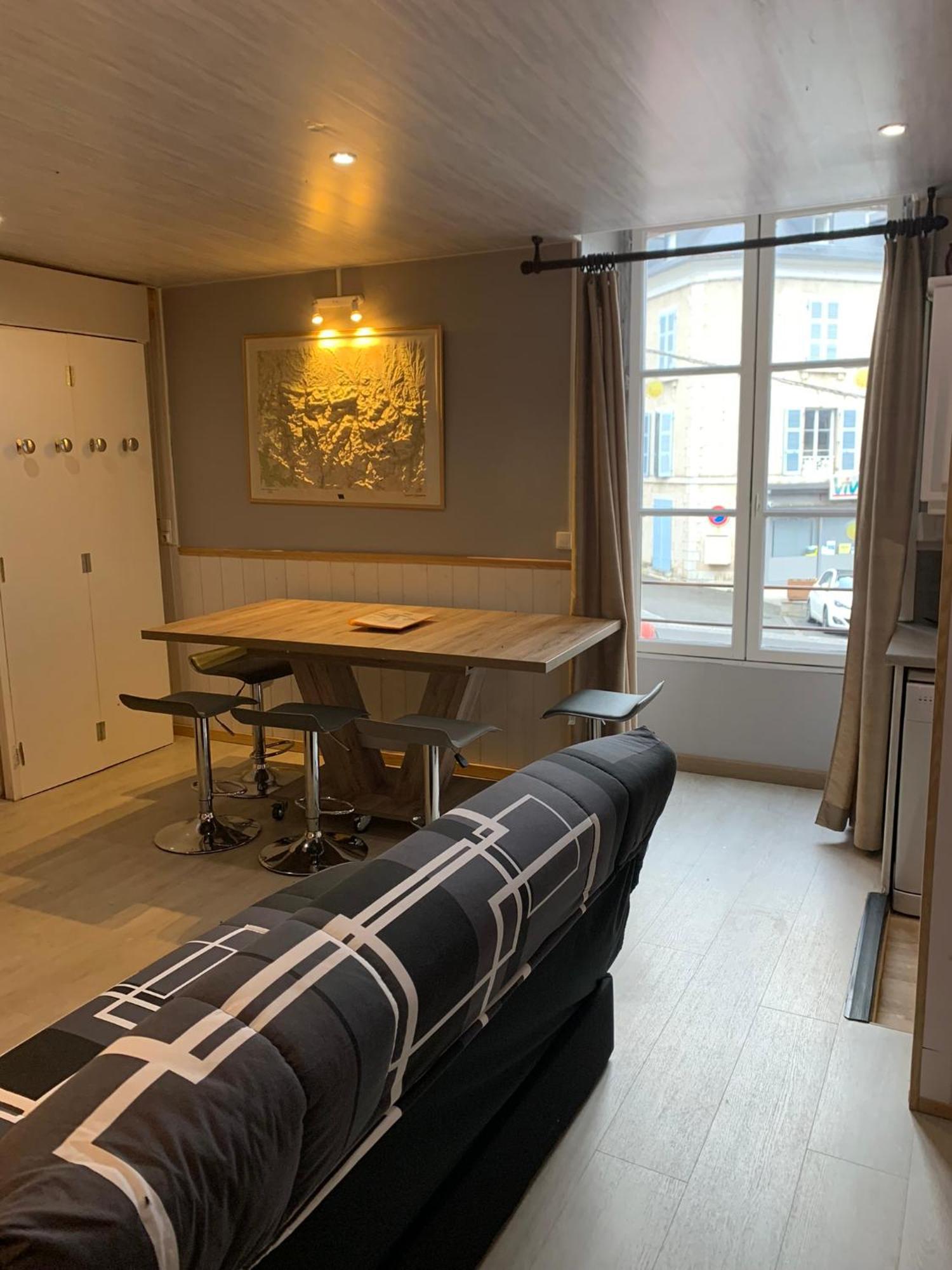 Ferienwohnung Marie Maxi 2 Adultes Et 2 Enfants - Linge Toilette Et Literie Et Menage Inclus Dans Le Tarif Laruns Exterior foto